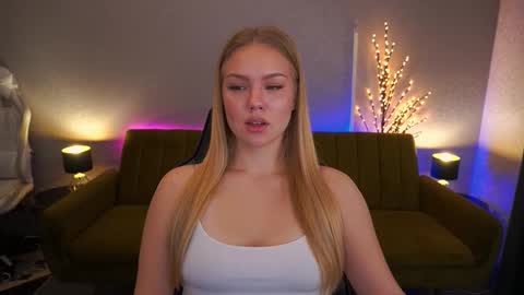 celestenoirr online show from 10/28/25, 07:45