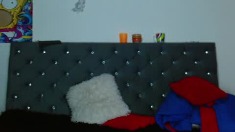 Snapshot of celesteswett chatting on 12/31/24, 12:00 I am Valentinn online show from 12/31/24, 12:00