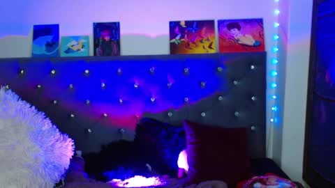 Snapshot of celesteswett chatting on 03/04/25, 04:17 I am Valentinn online show from 03/04/25, 04:17