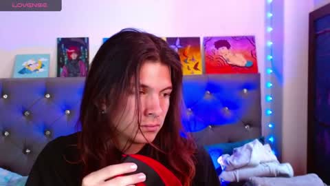 Snapshot of celesteswett chatting on 03/07/25, 02:56 I am Valentinn online show from 03/07/25, 02:56