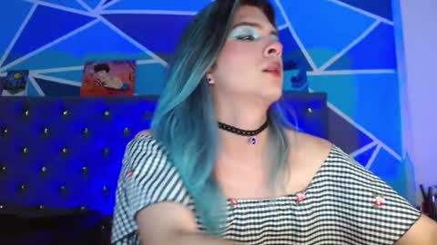 Snapshot of celesteswett chatting on 11/13/25, 12:09 I am Valentinn online show from 11/13/25, 12:09