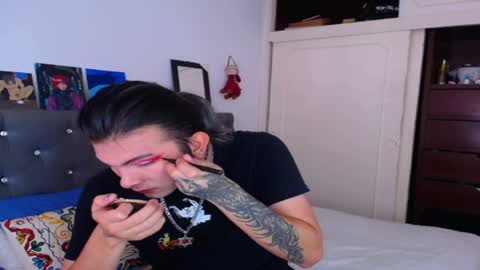 I am Valentinn online show from 04/07/26, 03:23