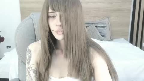 Snapshot of celestica_rose chatting on 04/28/26, 02:27 Celestica online show from 04/28/26, 02:27