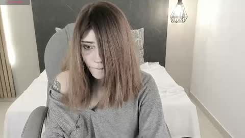 Snapshot of celestica_rose chatting on 05/15/26, 04:19 Celestica online show from 05/15/26, 04:19