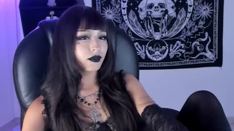 Snapshot of celestical chatting on 10/28/25, 08:22 online show from 10/28/25, 08:22