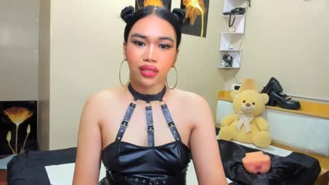celestinaxisabella online show from 04/13/26, 04:07