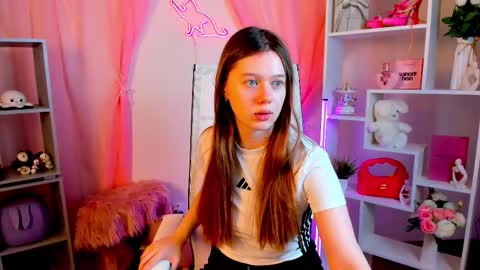 your cute kitty online show from 03/16/26, 12:31