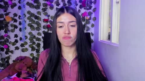 Snapshot of celestinepurple chatting on 01/08/25, 08:39 Celestineeeeee online show from 01/08/25, 08:39