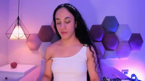 Snapshot of celesttequeen chatting on 05/31/26, 06:09 Celeste Quenn online show from 05/31/26, 06:09