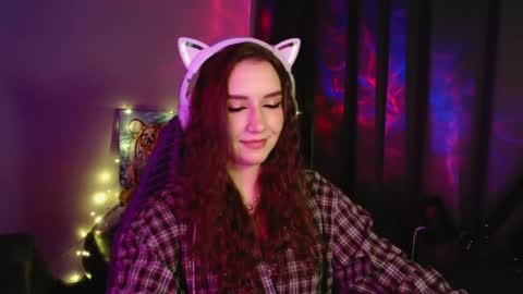 Snapshot of celia_sensual_ chatting on 04/24/26, 08:11 celia_sensual_ online show from 04/24/26, 08:11