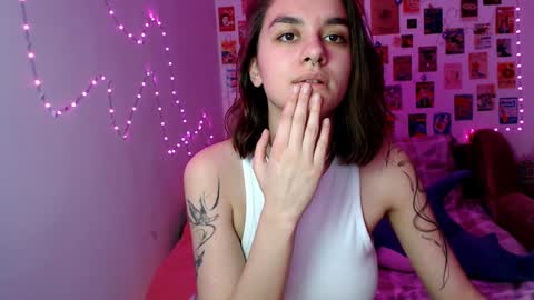 Snapshot of celine_dionn chatting on 01/25/25, 12:26 Celine online show from 01/25/25, 12:26