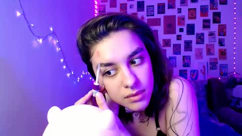 Snapshot of celine_dionn chatting on 02/16/25, 12:10 Celine online show from 02/16/25, 12:10