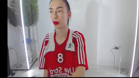 Celine Roxelle online show from 11/12/25, 05:46