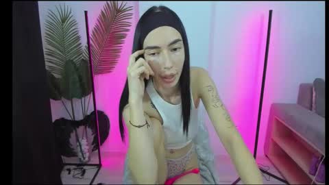 Celine Roxelle online show from 11/15/25, 06:37