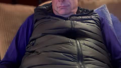 Snapshot of centerfield24 chatting on 11/02/25, 05:32 Centerfield online show from 11/02/25, 05:32