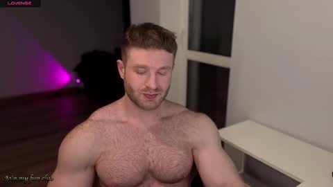 Snapshot of centurion_1 chatting on 11/30/25, 07:51 Bruce online show from 11/30/25, 07:51