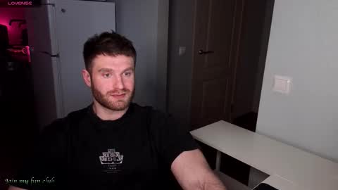 Snapshot of centurion_1 chatting on 02/05/26, 10:25 Bruce online show from 02/05/26, 10:25