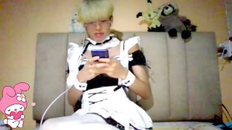 Snapshot of cerecitauwu chatting on 10/02/25, 03:02 Cherry online show from 10/02/25, 03:02