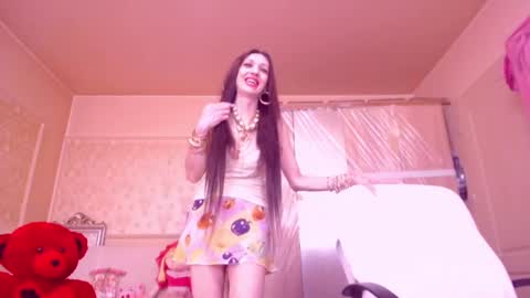 Cerise online show from 02/09/25, 11:46