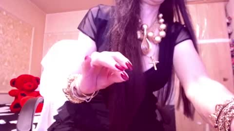 Snapshot of cerisedodd chatting on 06/21/26, 12:46 Cerise online show from 06/21/26, 12:46