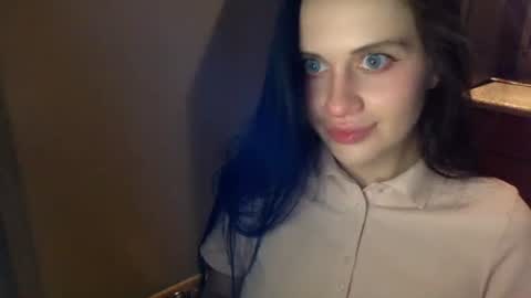 Eva online show from 09/30/25, 07:41