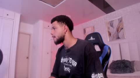 Snapshot of cero_khalifa chatting on 04/20/26, 09:05 cero khalifa online show from 04/20/26, 09:05