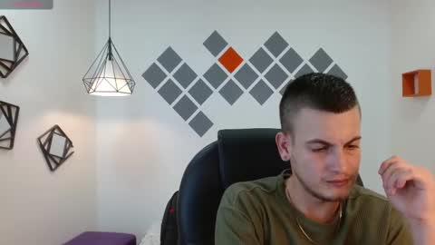 Snapshot of cerokershelby chatting on 01/03/25, 10:19 Ceroke online show from 01/03/25, 10:19