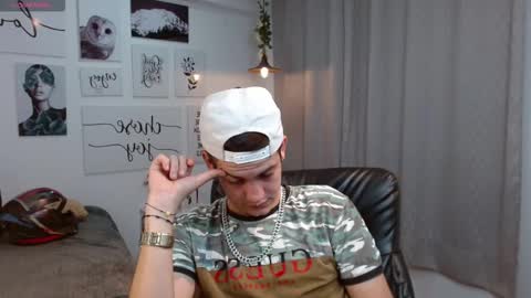 Snapshot of cerokershelby chatting on 10/07/25, 08:06 Ceroke online show from 10/07/25, 08:06