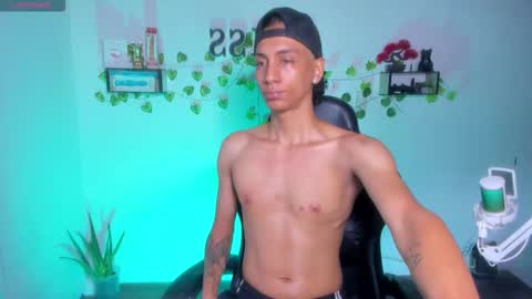 Snapshot of cfiscm chatting on 02/10/26, 04:22 NAMOR online show from 02/10/26, 04:22