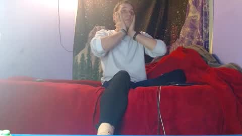 cguffey2284 online show from 01/05/25, 10:40