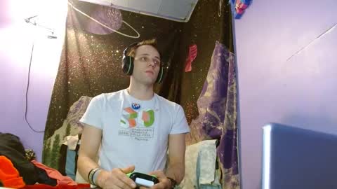 cguffey2284 online show from 01/07/25, 06:48