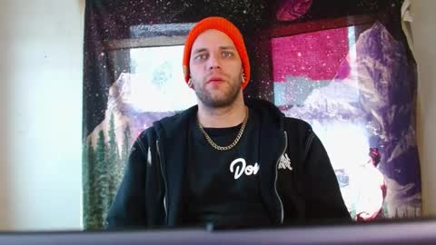 cguffey2284 online show from 02/04/25, 10:02