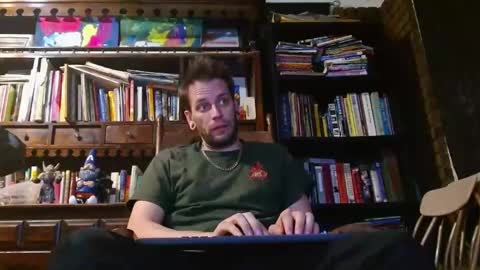 cguffey2284 online show from 02/10/25, 09:04