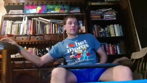 cguffey2284 online show from 02/12/25, 05:37