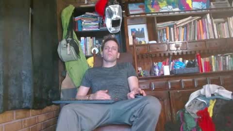 cguffey2284 online show from 02/27/25, 03:14