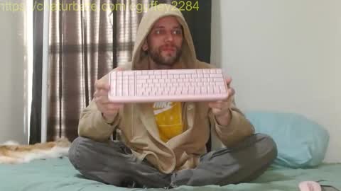 cguffey2284 online show from 01/15/26, 09:40