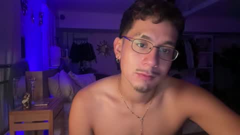 Snapshot of ch3micalhyp3boy chatting on 10/10/25, 07:18 Kpapi online show from 10/10/25, 07:18