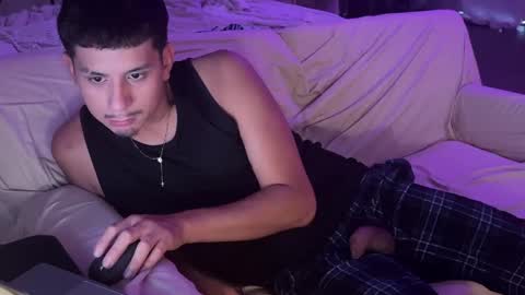 Snapshot of ch3micalhyp3boy chatting on 10/17/25, 05:26 Kpapi online show from 10/17/25, 05:26