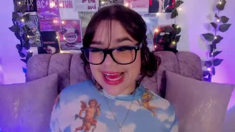 charlotte online show from 04/16/26, 01:45