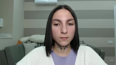 Kate online show from 01/14/25, 04:18