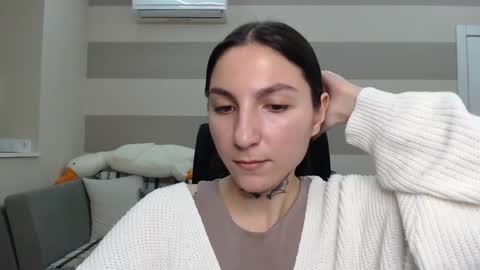 Kate online show from 01/21/25, 01:00