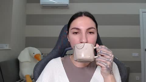 Kate online show from 02/04/25, 06:36