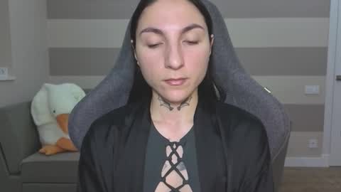 Kate online show from 10/10/25, 09:19