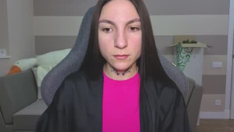 Kate online show from 12/16/25, 07:02