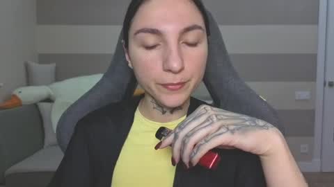 Kate online show from 04/15/26, 06:09