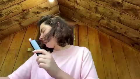 Nini online show from 07/17/26, 02:13