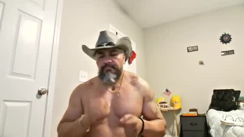 Snapshot of chacho1968 chatting on 07/13/26, 07:55 Chuck online show from 07/13/26, 07:55