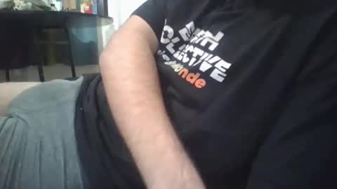 Snapshot of chad1811 chatting on 01/26/25, 12:01 chad1811 online show from 01/26/25, 12:01