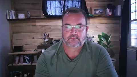 Snapshot of chadmichaell chatting on 11/10/25, 06:29 chadmichaell online show from 11/10/25, 06:29