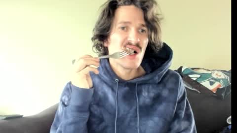 Lydong online show from 10/11/25, 06:39